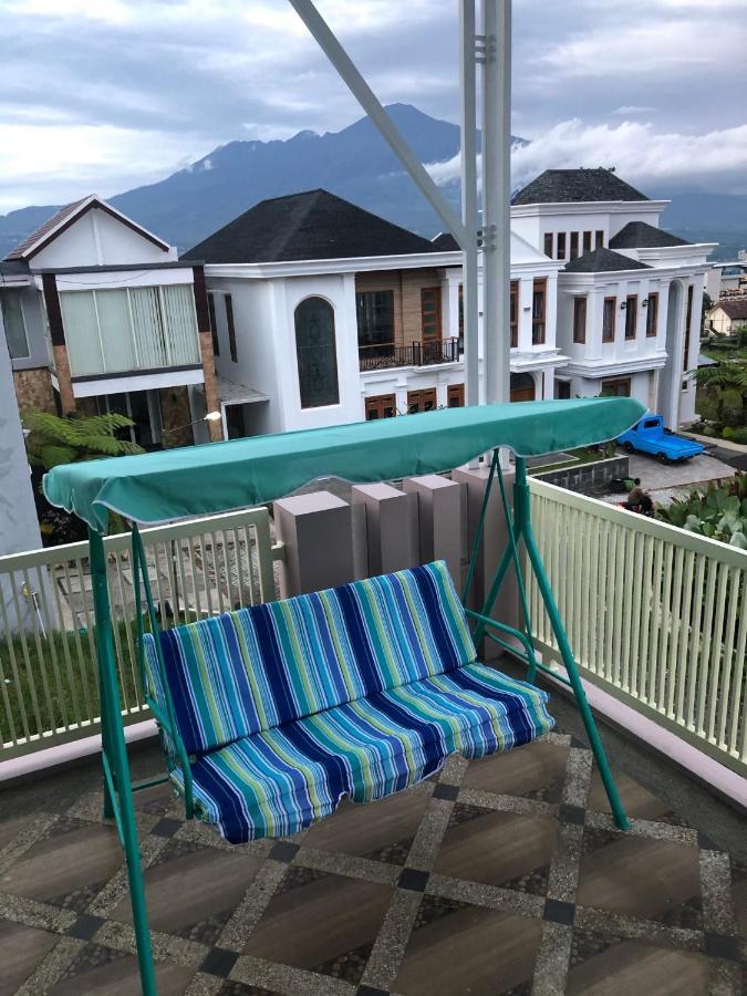Villa Kusuma Hill A8 Batu  Exterior photo